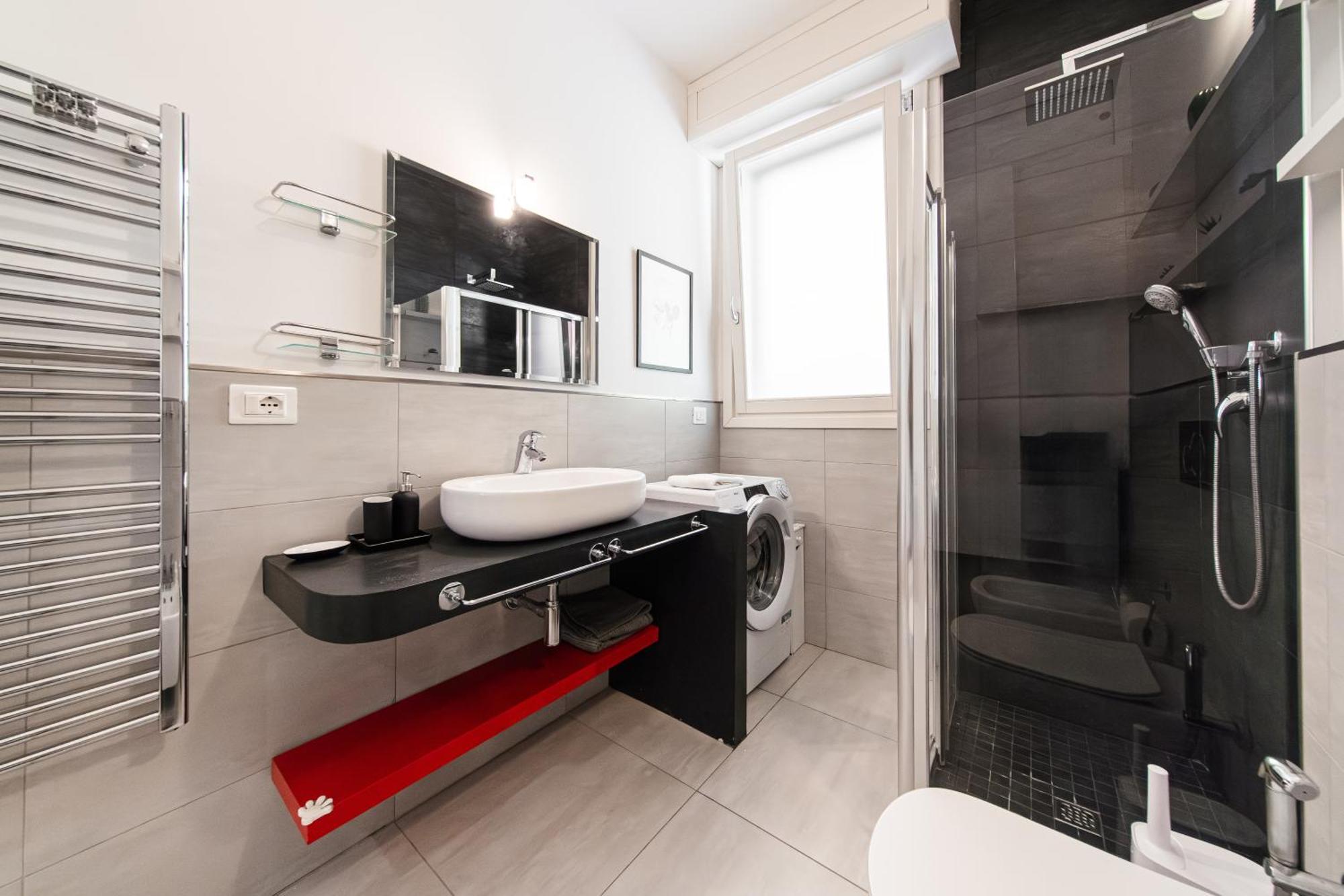 Nettuno Apartment - Private Garden In Bologna Center Экстерьер фото