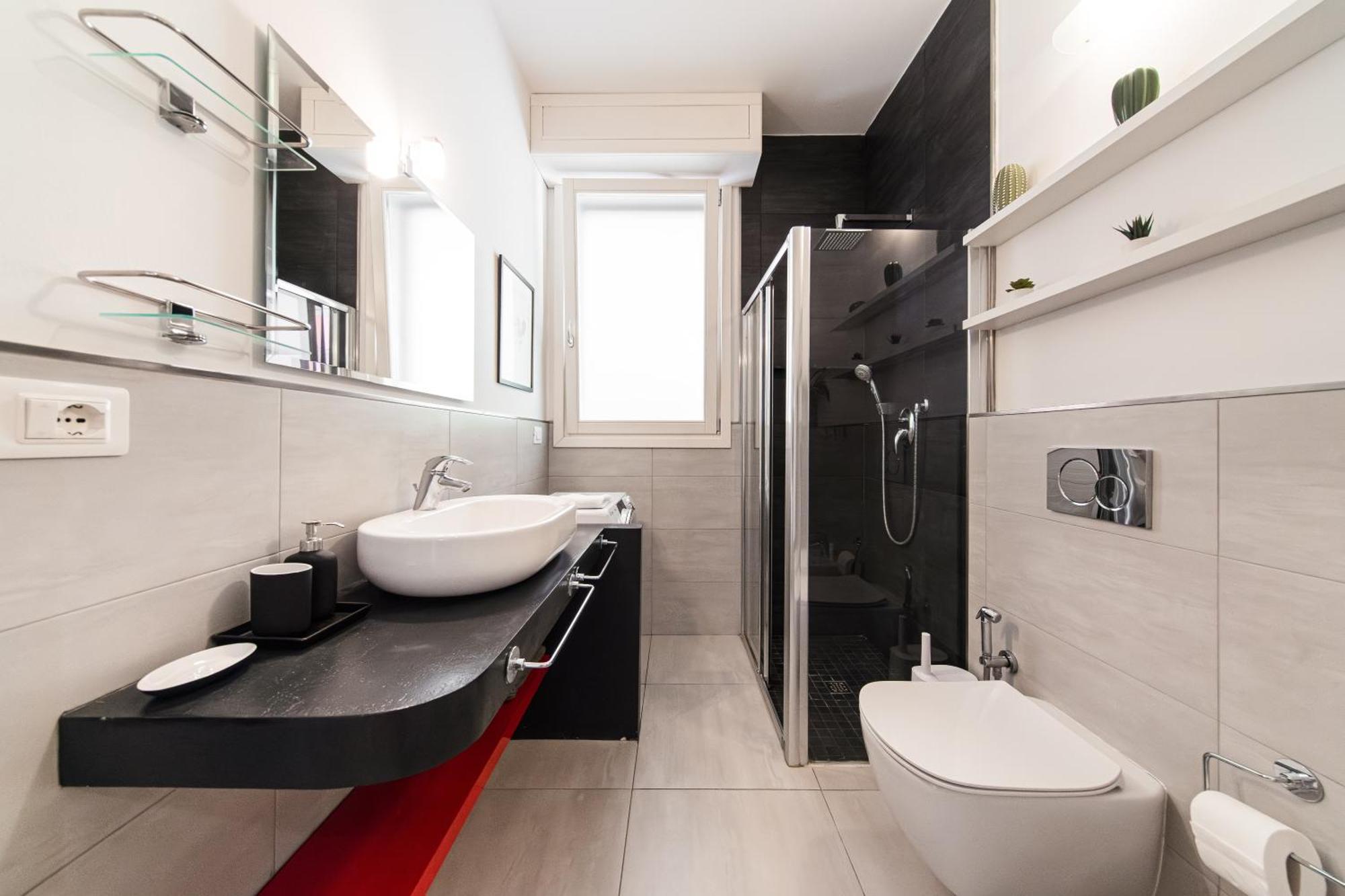 Nettuno Apartment - Private Garden In Bologna Center Экстерьер фото